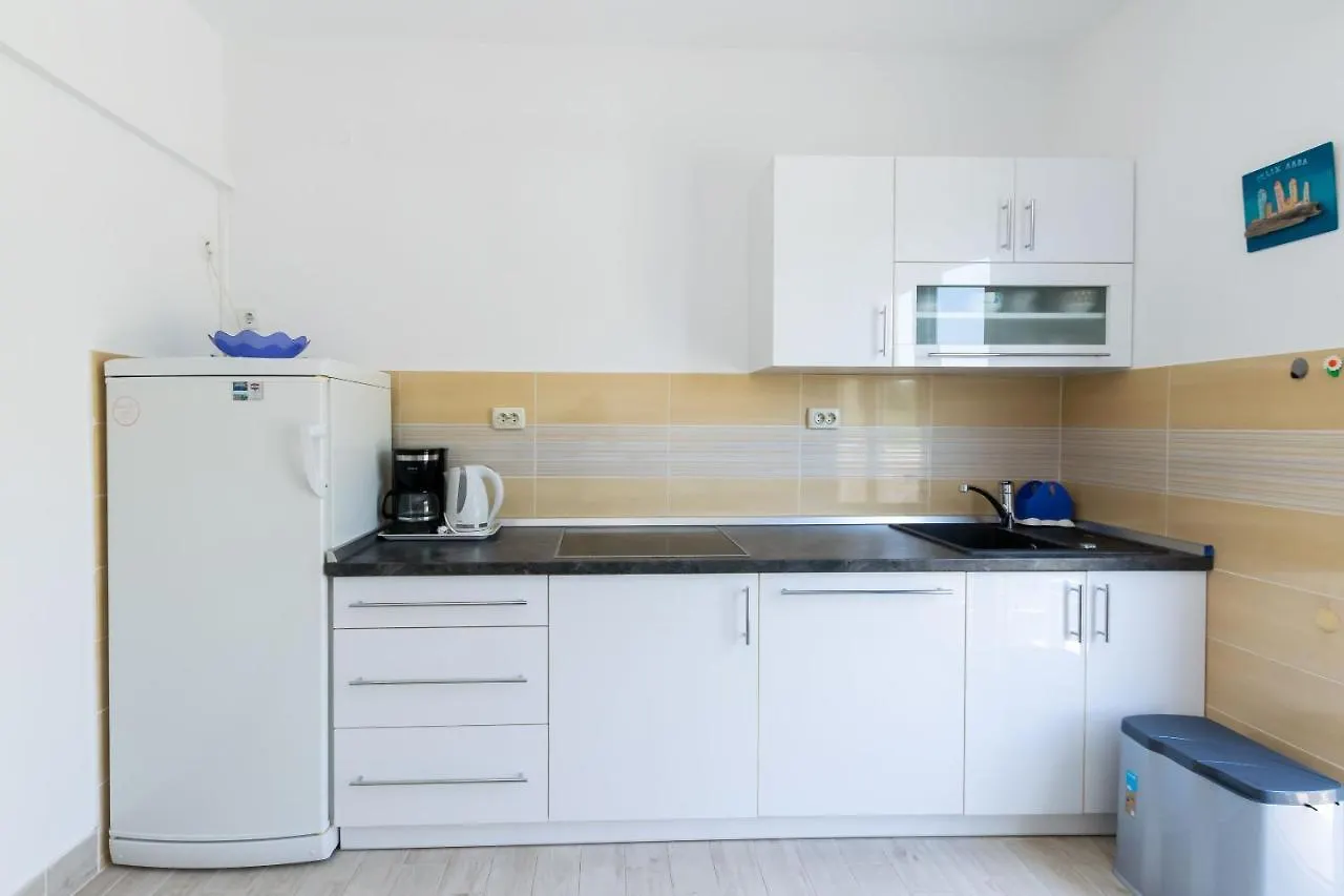 Apartments Marija Sabina Lopar
