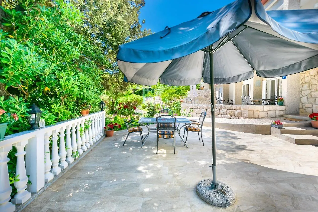 Apartments Marija Sabina Lopar Croatia
